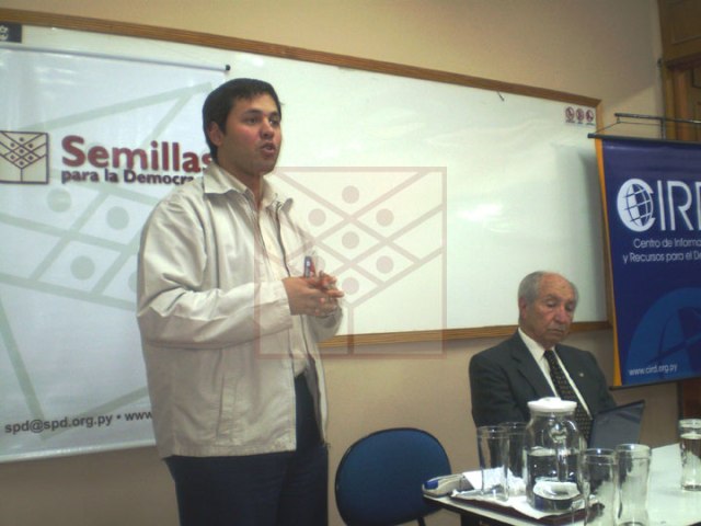 El diputado Sebastian Acha y el ex presidente del Consejo de la Magistratura, Dr. Federico Callizo