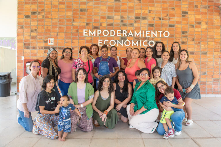 Mujeres migrantes y refugiadas protagonizan Jornada por el Empoderamiento y la Protección en Ciudad Mujer